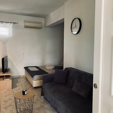 Apartament Independent House At Glyfada Ateny Zewnętrze zdjęcie